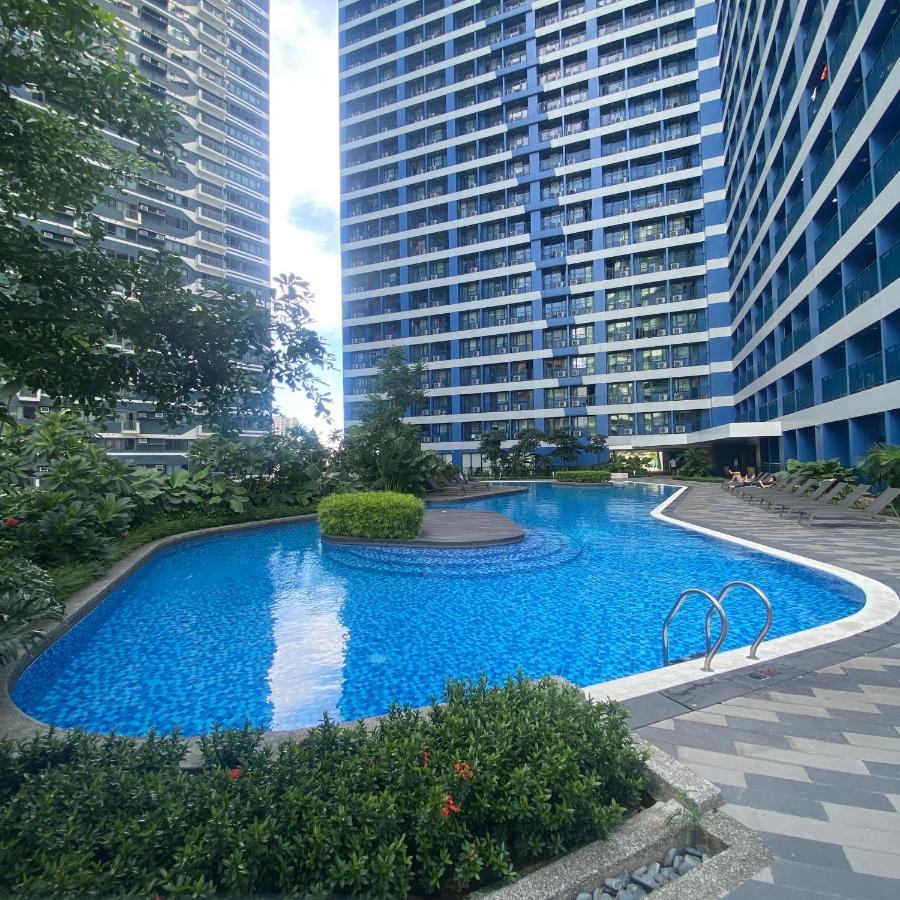 Air Residences 4439 马卡蒂 外观 照片